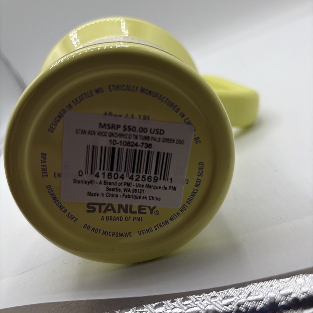 Stanley‎ X CALIA 30 oz. Quencher H2.0 FlowState Tumbler Pale Green-EXCLUSIVE New - Picture 6 of 6